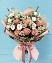 Букет цветов из:  Розы, Альстромерии и Лизиантусы в Горки-10