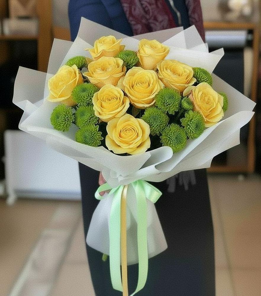 Букет цветов из: Хризантемы и Розы в Горки-10