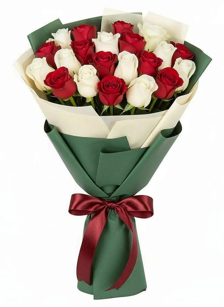 Букет Микс из красных и белых роз в Горки-10