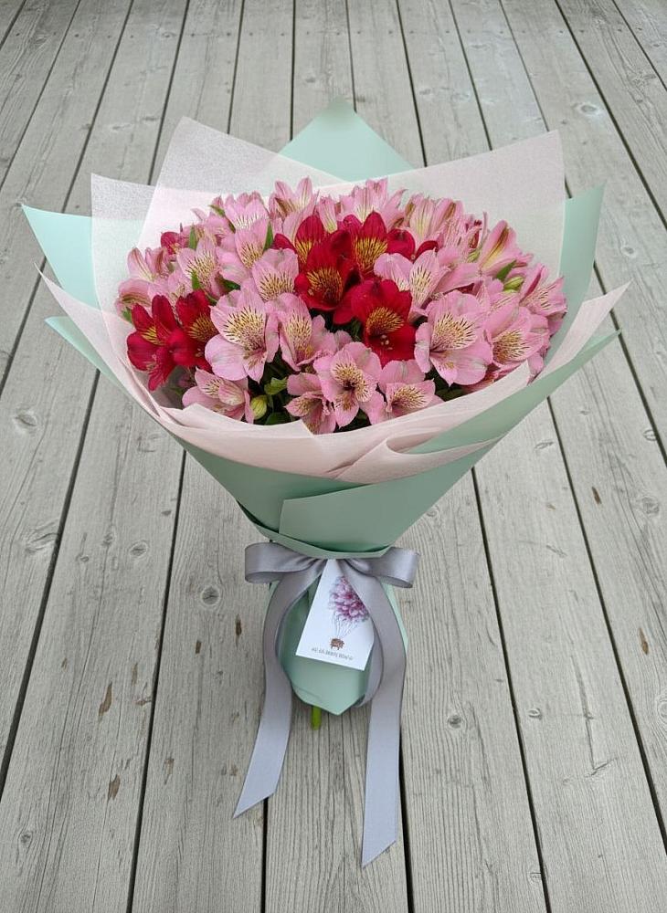 Букет цветов из: Альстромерии в Горки-10