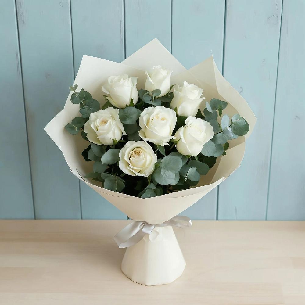 Букет Белые розы в Эвкалипте в Горки-10