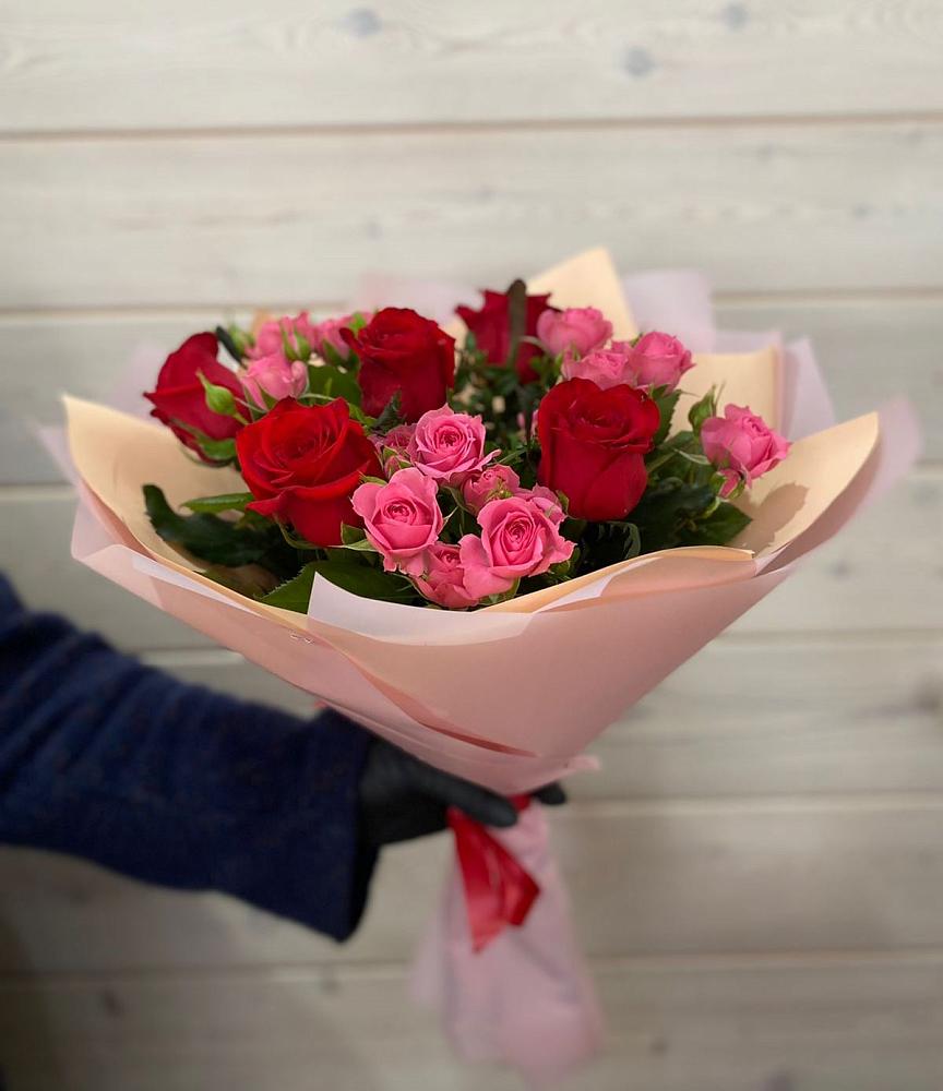 Букет цветов из: Розы в Горки-10
