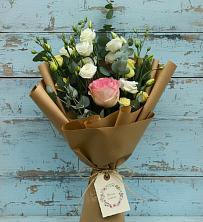 Букет цветов из:  Розы и Лизиантусы в Горки-10